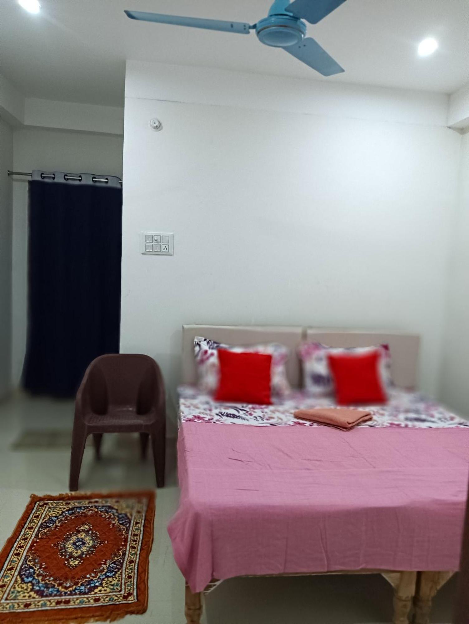Kedar Guest House Ayodhya Exterior foto