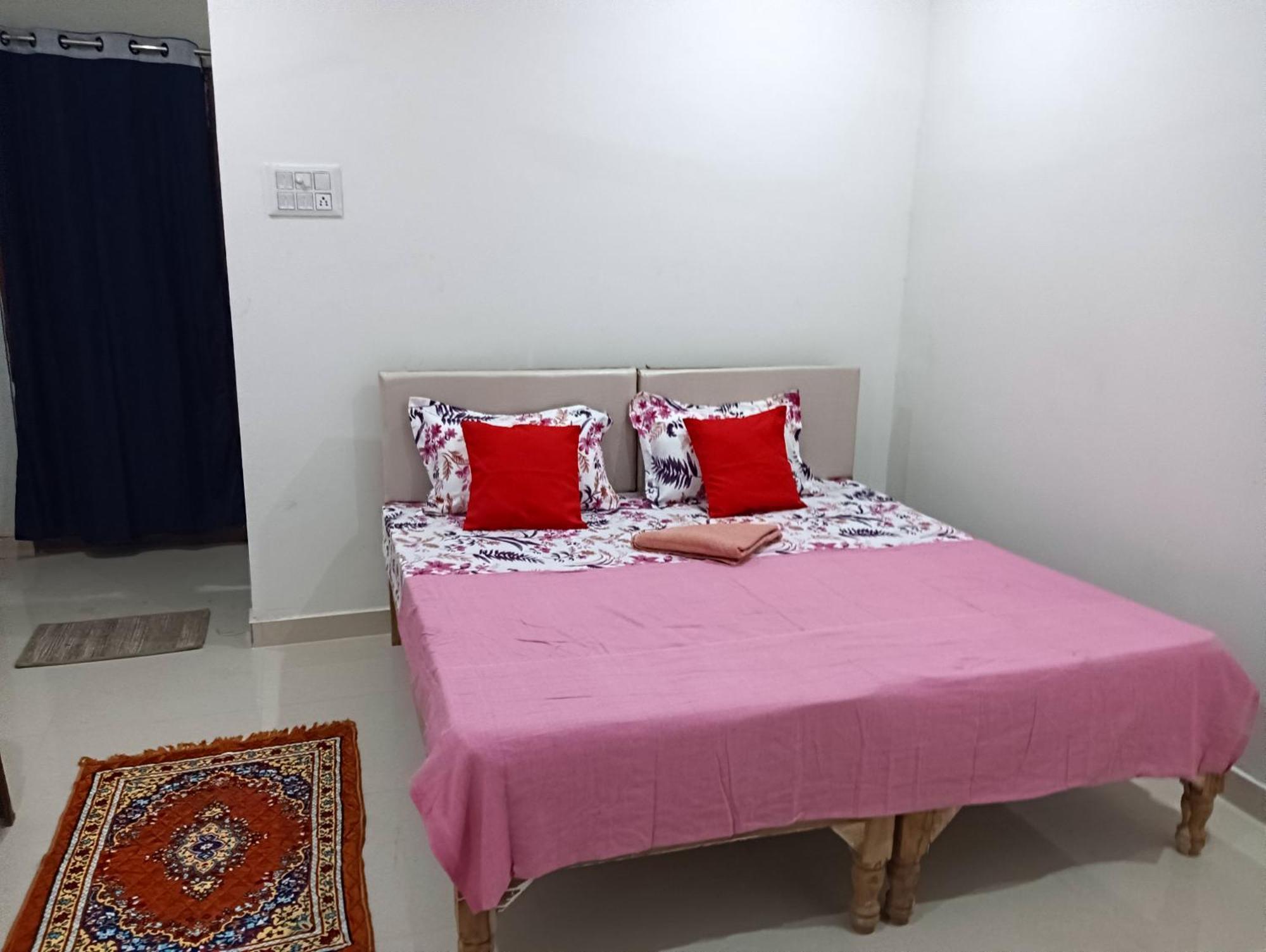 Kedar Guest House Ayodhya Exterior foto